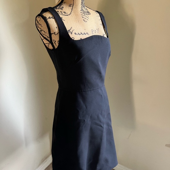 🖤SOLD🖤 Valentino Garavani Crepe Couture Fit & Flare Dress NERO, Size 6 US - Picture 9 of 16